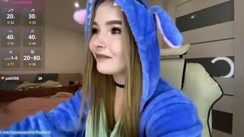 Lili online show from 06/20/26, 07:22