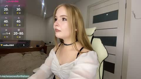 Lili online show from 06/21/26, 08:06