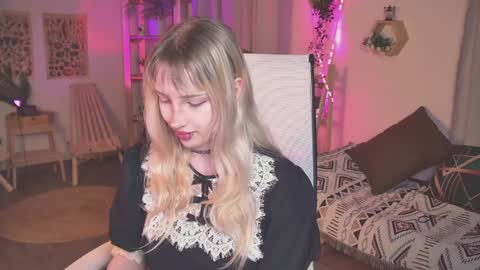 EVA NON NUDE online show from 04/01/26, 05:10