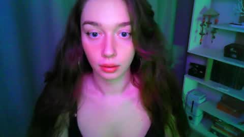 effie_balconii online show from 11/29/25, 01:25