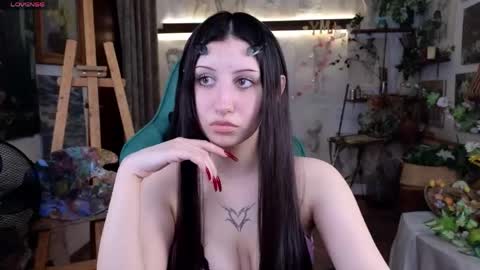 effiemeowley online show from 04/12/26, 02:11