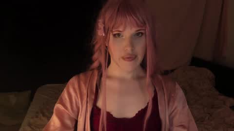 Snapshot of effiemur chatting on 01/08/25, 03:08 Effie Mur online show from 01/08/25, 03:08