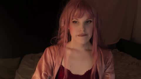 Snapshot of effiemur chatting on 01/12/25, 03:14 Effie Mur online show from 01/12/25, 03:14