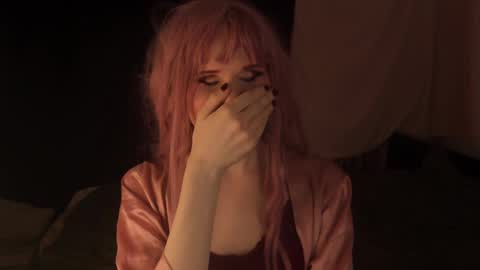 Snapshot of effiemur chatting on 01/27/25, 07:13 Effie Mur online show from 01/27/25, 07:13