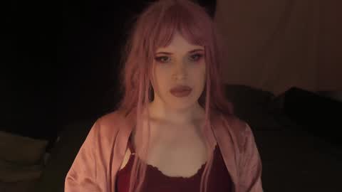 Snapshot of effiemur chatting on 01/29/25, 03:47 Effie Mur online show from 01/29/25, 03:47