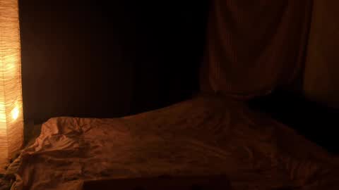 Snapshot of effiemur chatting on 02/05/25, 05:20 Effie Mur online show from 02/05/25, 05:20