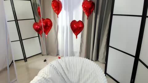 Effie Mur online show from 02/12/26, 10:54