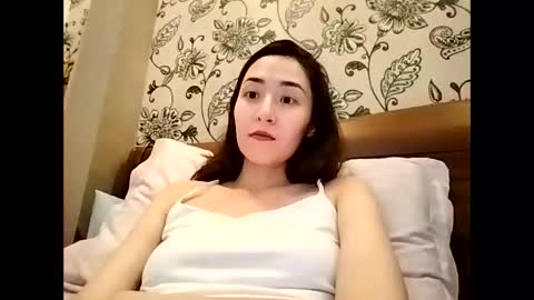 Effy online show from 01/08/26, 04:20