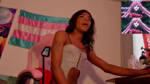 effy_marinn online show from 01/05/26, 05:27