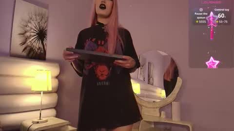 Snapshot of effycorpse chatting on 09/13/25, 07:02 online show from 09/13/25, 07:02