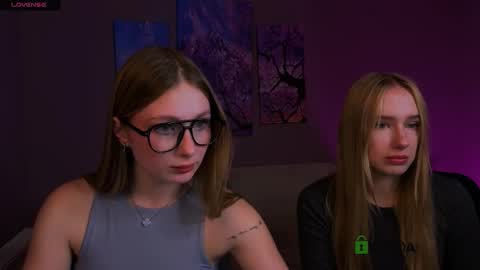 Snapshot of effysosweet chatting on 12/19/25, 02:46 effysosweet online show from 12/19/25, 02:46