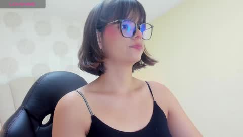  E F F Y  online show from 12/06/24, 07:01