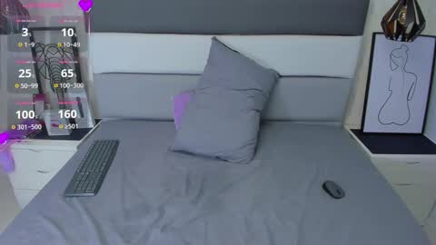  E F F Y  online show from 02/07/25, 10:30