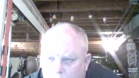 Snapshot of efriff chatting on 07/31/26, 08:52 efriff online show from 07/31/26, 08:52