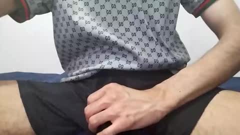 Snapshot of egregor7 chatting on 10/25/25, 04:42 James G online show from 10/25/25, 04:42