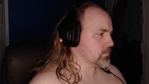 Snapshot of ehmac84 chatting on 02/23/25, 08:11 Eh Mac online show from 02/23/25, 08:11