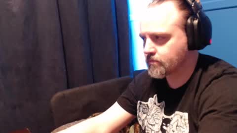 Snapshot of ehmac84 chatting on 03/08/25, 07:31 Eh Mac online show from 03/08/25, 07:31