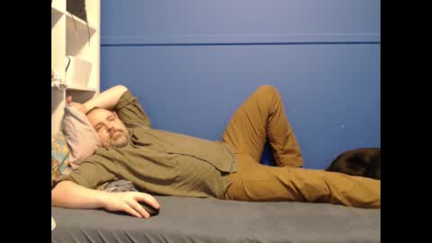 Snapshot of ehmac84 chatting on 11/08/25, 09:35 Eh Mac online show from 11/08/25, 09:35