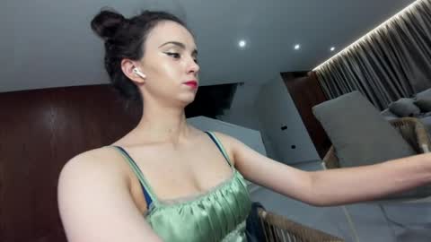 Erik and Alice online show from 04/14/26, 03:23