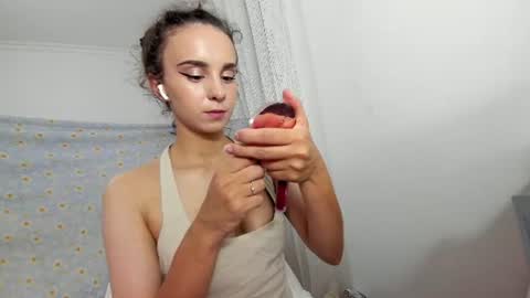 Snapshot of ehotlovea chatting on 06/21/26, 10:23 Erik and Alice online show from 06/21/26, 10:23
