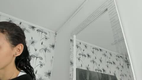 Valery online show from 12/21/25, 01:51