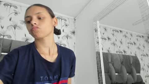 Valery online show from 12/22/25, 02:14