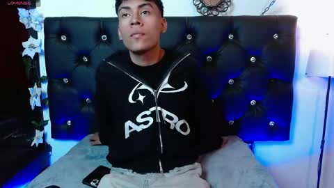 ehtan_brown online show from 04/29/26, 03:43