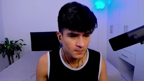 eiden_allenx1 online show from 02/05/25, 04:03