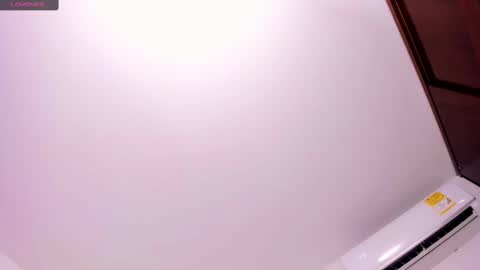 eileenn tanihara online show from 10/23/25, 05:18