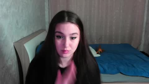 Snapshot of eileenmoore chatting on 03/22/26, 05:16 Lina online show from 03/22/26, 05:16