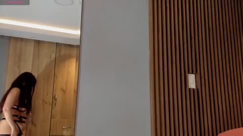 Snapshot of eilin_clio chatting on 12/29/24, 12:34 Eilin online show from 12/29/24, 12:34