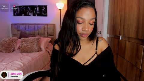 Snapshot of eimi_space chatting on 01/15/25, 12:19 eimi online show from 01/15/25, 12:19