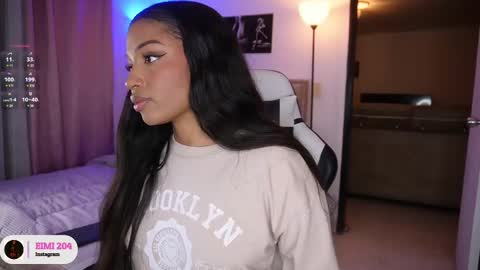 Snapshot of eimi_space chatting on 02/26/25, 12:16 eimi online show from 02/26/25, 12:16