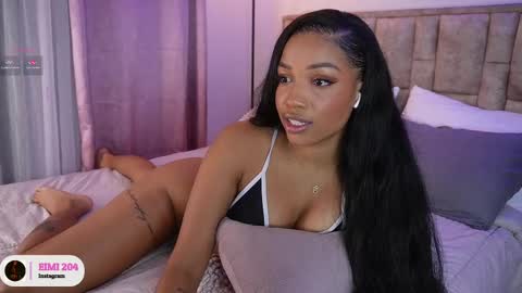 Snapshot of eimi_space chatting on 03/11/25, 12:11 eimi online show from 03/11/25, 12:11