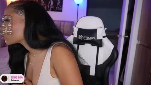 Snapshot of eimi_space chatting on 03/12/25, 12:10 eimi online show from 03/12/25, 12:10