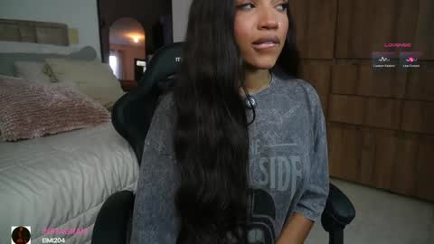 eimi   online show from 04/19/26, 09:28