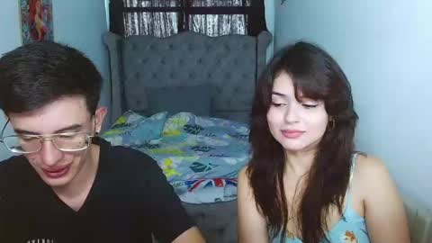 eimy_andres online show from 01/22/25, 01:53