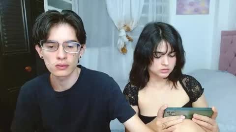 eimy_andres online show from 09/18/25, 10:39