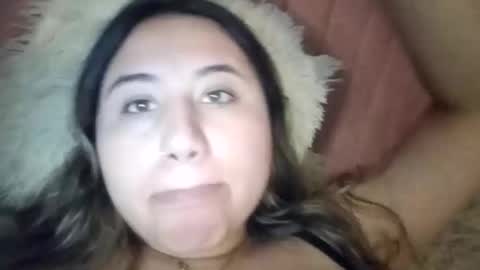 EIMY   MODEL INDEPENDENT online show from 02/11/26, 04:17