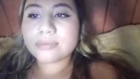 EIMY   MODEL INDEPENDENT online show from 04/16/26, 11:51