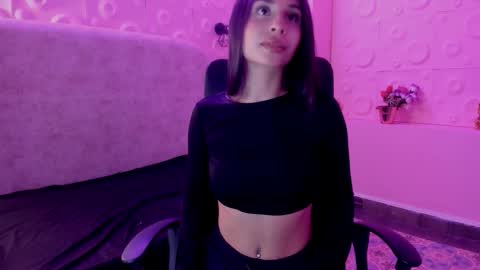 Eimy rose online show from 03/10/26, 09:31