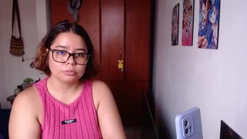 eimy_saenzz online show from 02/20/26, 05:24