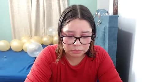 eimy_saenzz online show from 05/29/26, 12:52
