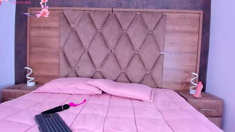 YG COUPLE online show from 03/01/26, 08:33