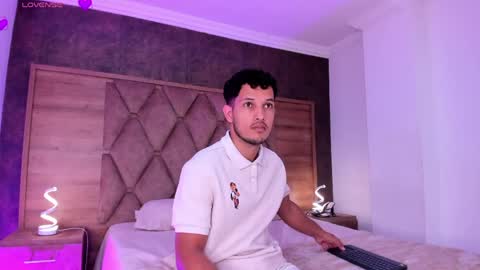 YG COUPLE online show from 03/29/26, 08:42