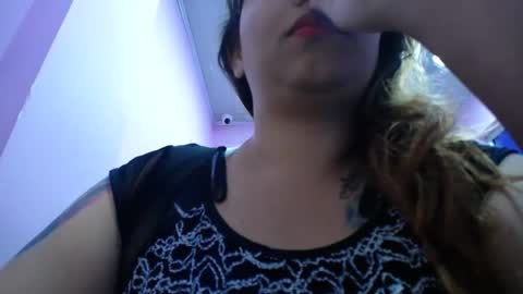 Snapshot of eireneninon chatting on 12/05/24, 12:41 Eirene online show from 12/05/24, 12:41