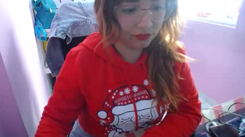 Snapshot of eireneninon chatting on 12/07/24, 06:15 Eirene online show from 12/07/24, 06:15