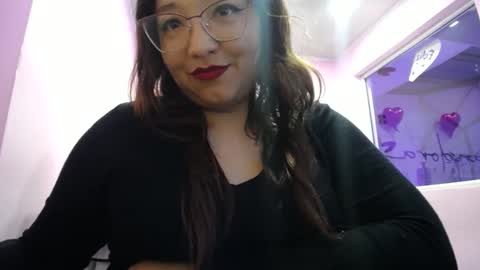 Snapshot of eireneninon chatting on 02/28/25, 07:15 Eirene online show from 02/28/25, 07:15