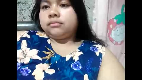 Snapshot of eirma7991 chatting on 02/19/26, 05:31 eirma7991 online show from 02/19/26, 05:31