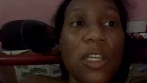 Eirondra Valeen online show from 10/31/25, 11:50